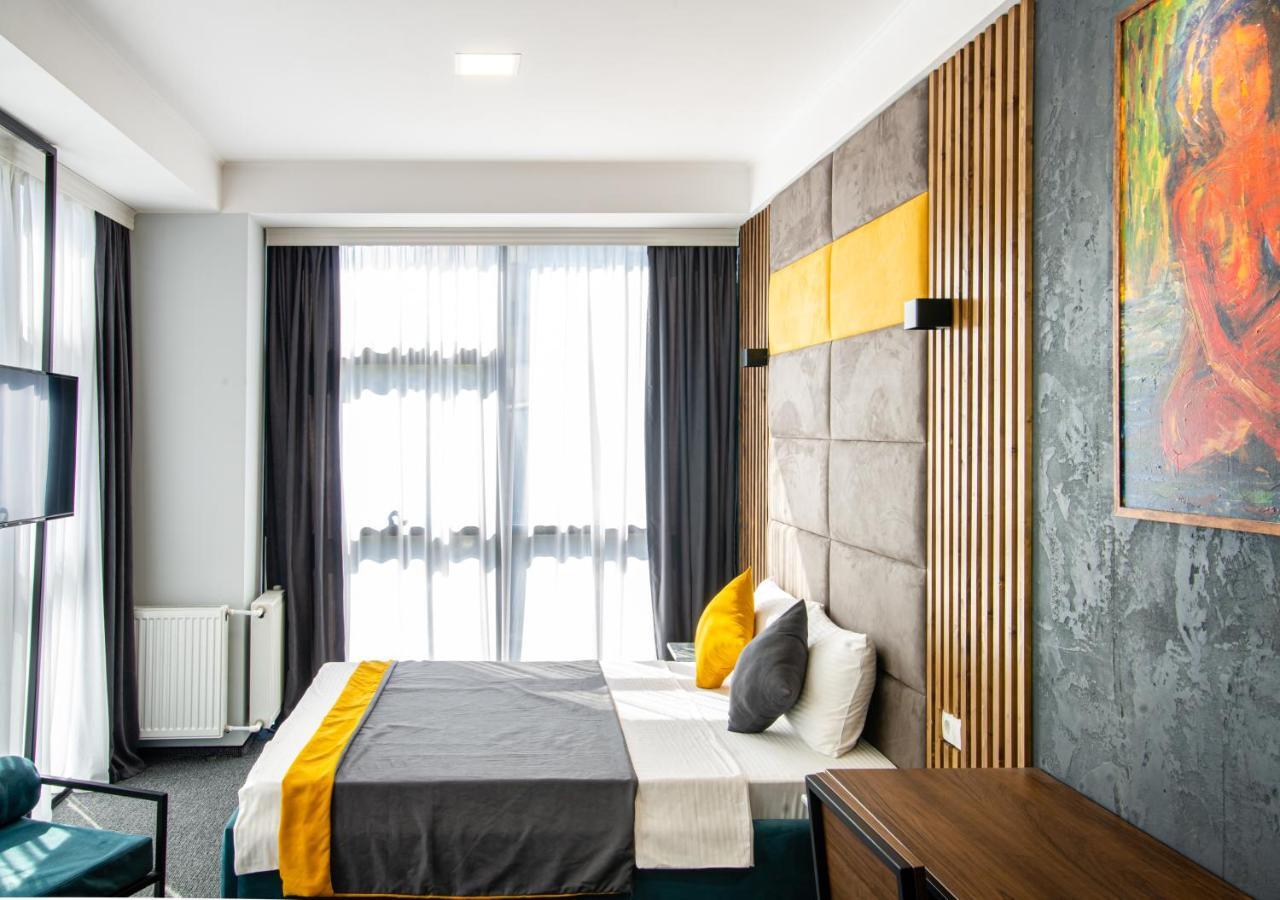 Bg Palace Hotel Tbilisi Zewnętrze zdjęcie