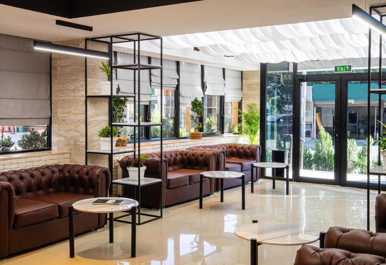 Bg Palace Hotel Tbilisi Zewnętrze zdjęcie