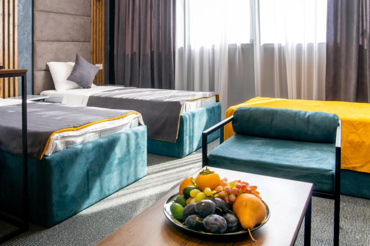 Bg Palace Hotel Tbilisi Zewnętrze zdjęcie