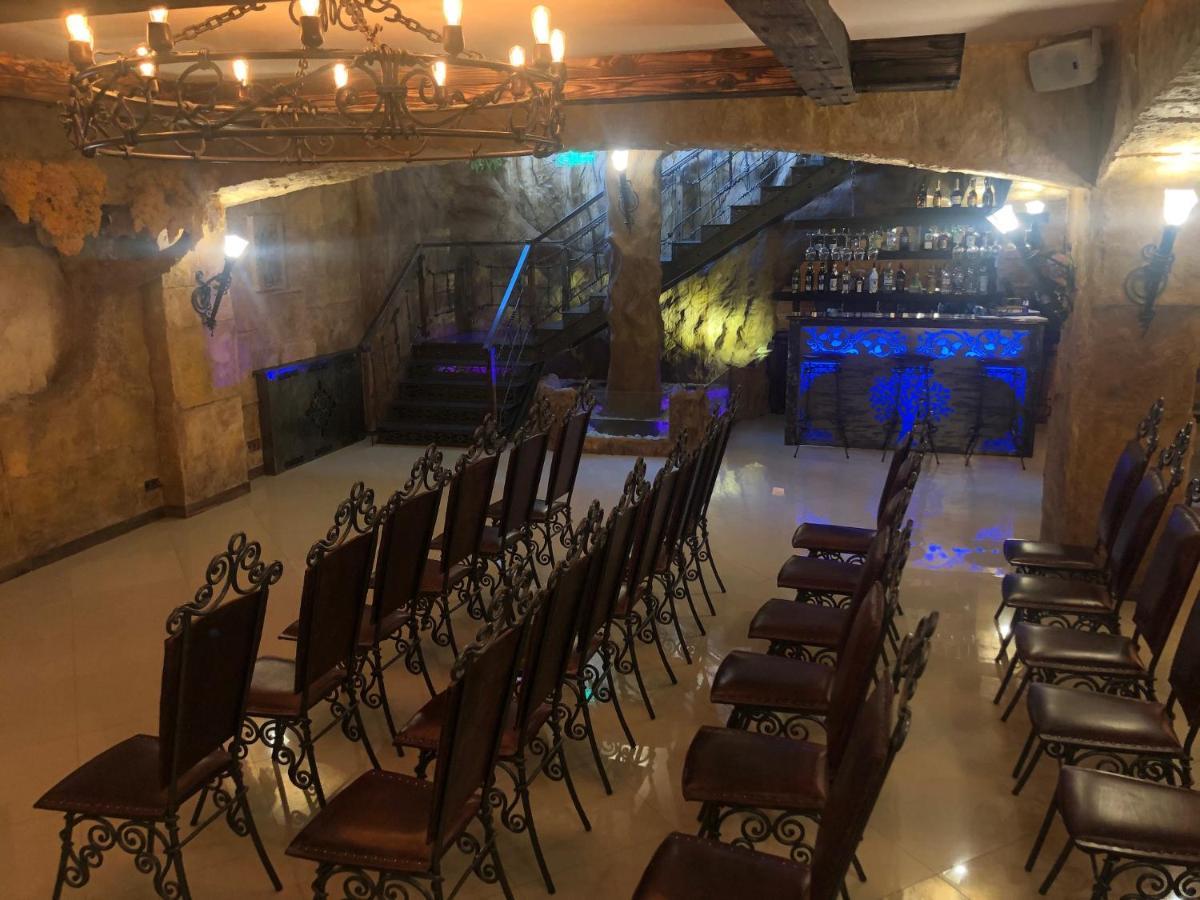 Bg Palace Hotel Tbilisi Zewnętrze zdjęcie